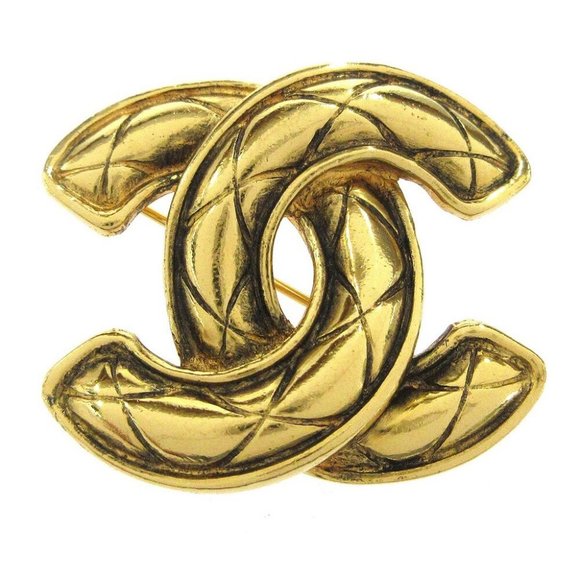 Authentic CHANEL Quilted CC Logos Charm Brooch Pin Corsage Gold-Tone - Picture 1 of 6